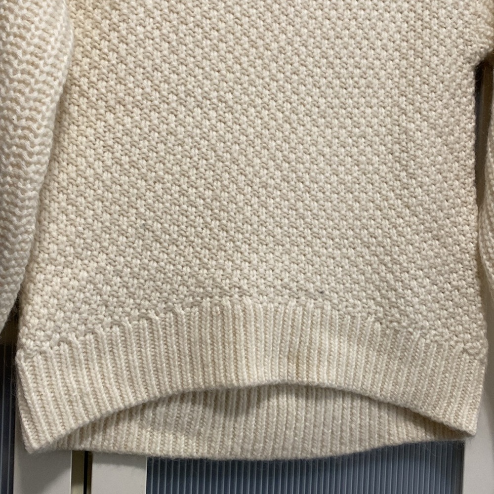 NWOT Aritzia Wool Blend  Crew Neck Knitted Ivory Long Sleeve Sweater Siz… - Picture 7 of 12
